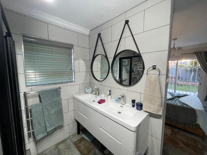 2 Bedroom Property for Sale in Bridgemeade Eastern Cape